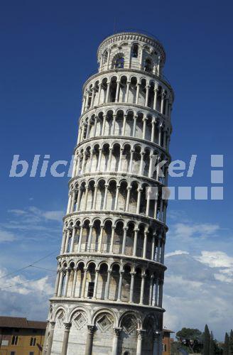Schiefer Turm Von Pisa Englisch