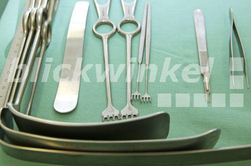 Chirurgisches Nahtset: Nahtmaterial Chirurgie, Suture Practice Kit