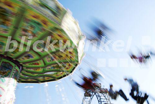 blickwinkel - Karussell auf dem Wiener Prater, Oesterreich, Wien ...