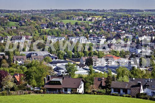 blickwinkel - Blick auf die Stadt Gevelsberg, Deutschland, Nordrhein