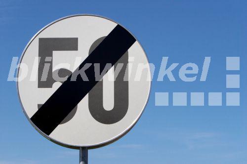 Geschwindigkeitsbeschrænkung 50 km/h aufgehoben - Speed